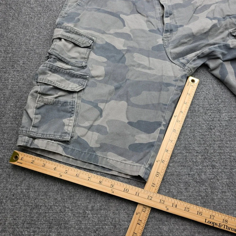 OP Ocean Pacific Men's Camo‎ Cargo Shorts Size 40 Grey Camouflage Multi-Pocket
